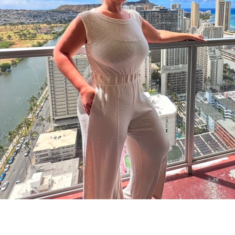 Free People Beach L jumpsuit open back - Picture 3 of 9